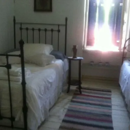 Persefonis View House