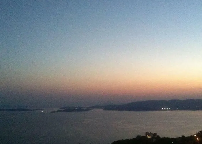 Case de vacanță Persefonis View House *