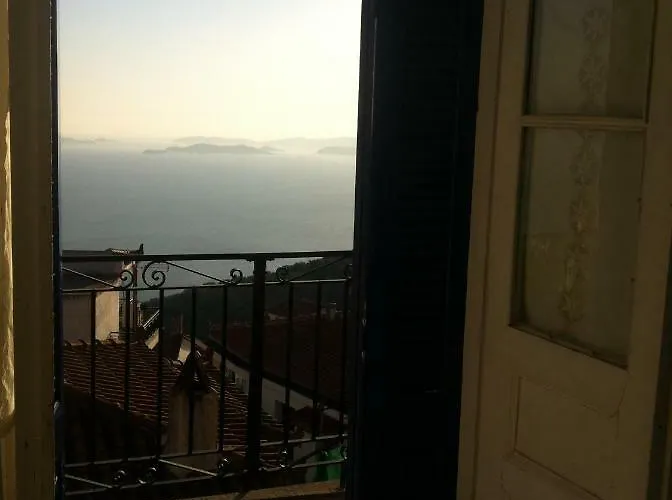 Case de vacanță Persefonis View House